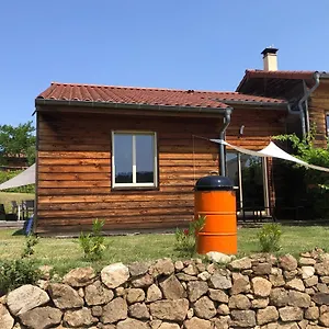 Le Montagnon Hébergement de vacances Lupe